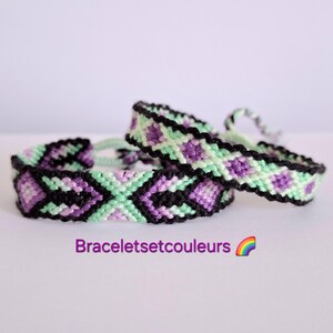 Twee bijpassende groene, lila en paarse Braziliaanse armbanden, geometrische patronen, kleurverloop, cadeau-idee voor vrouwen