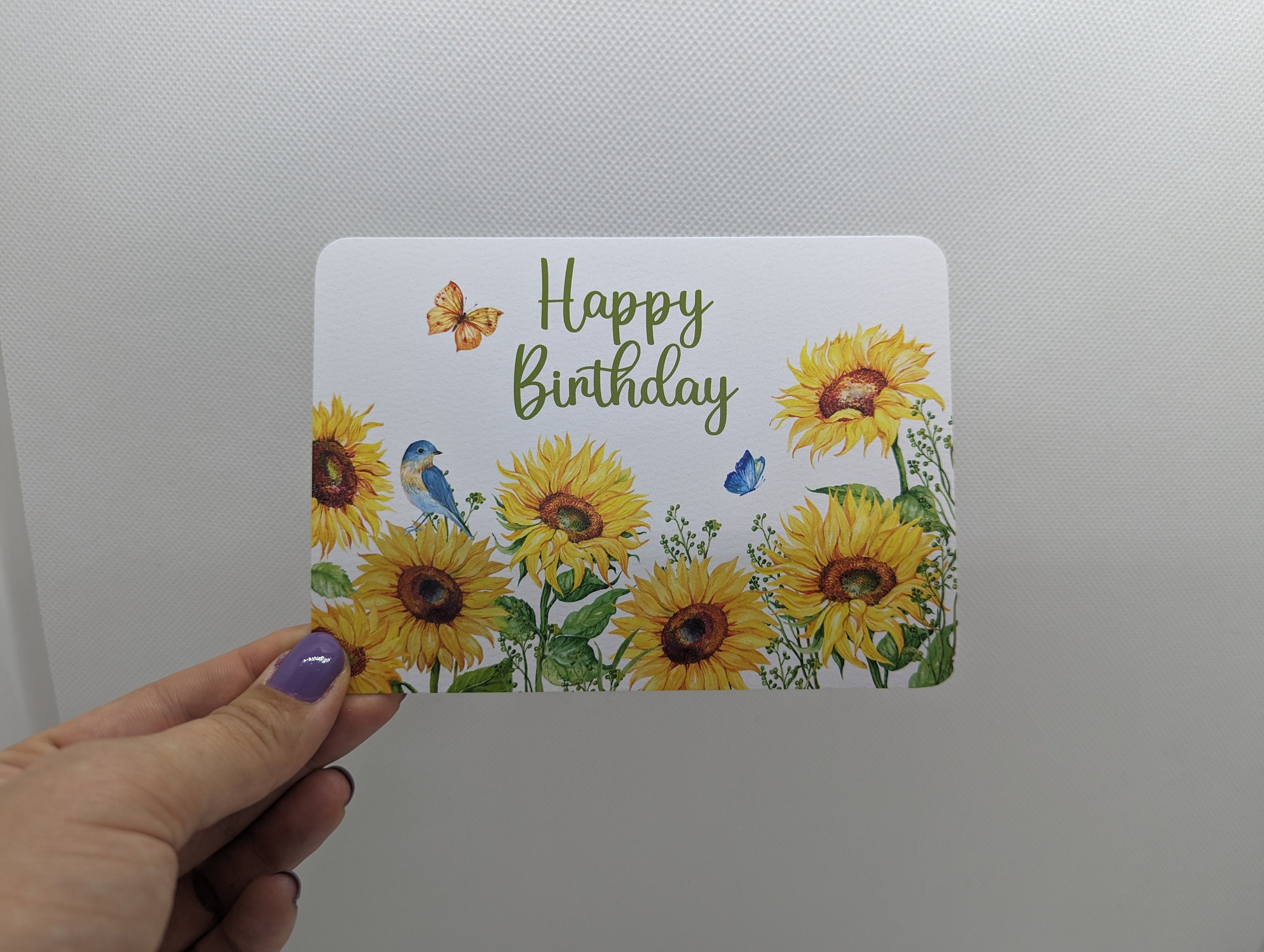 Biglietto di auguri di buon compleanno con sottili fiori di gambo - Navi in tutto il mondo - Italia