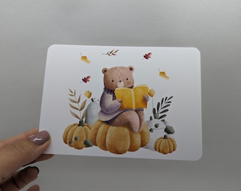 Postkarte "Bär", DIN A6, Grußkarte Herbst, Kürbis