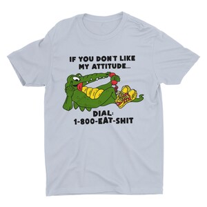 面白い失礼なシャツ、不適切なミームTシャツ、ブラックユーモアシャツ、1-800-EAT-SHIT 画像 5