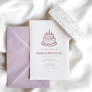 Invito di compleanno fatto a mano e busta / Elegante invito classico in rilievo per la festa di compleanno / Invito minimalista e senza tempo per la festa di compleanno