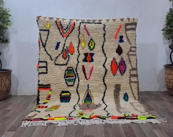 Handgeknüpfter marokkanischer Teppich: 1,5 x 1,5 m