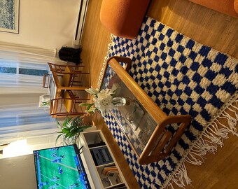 Moroccan Rug - White and Blue Pattern Handmade Floor Covering
