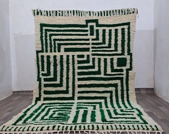 Marokkanischer Wollteppich - Grün und Weiß Boho Style