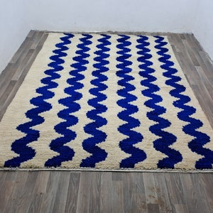 WUNDERSCHÖNER BENIOURAIN TEPPICH, Handgeknüpfter Teppich, Azilal Berber Teppich, Azilal Berber Teppich, Blauer Teppich, Wohnzimmer Teppich Bild 5