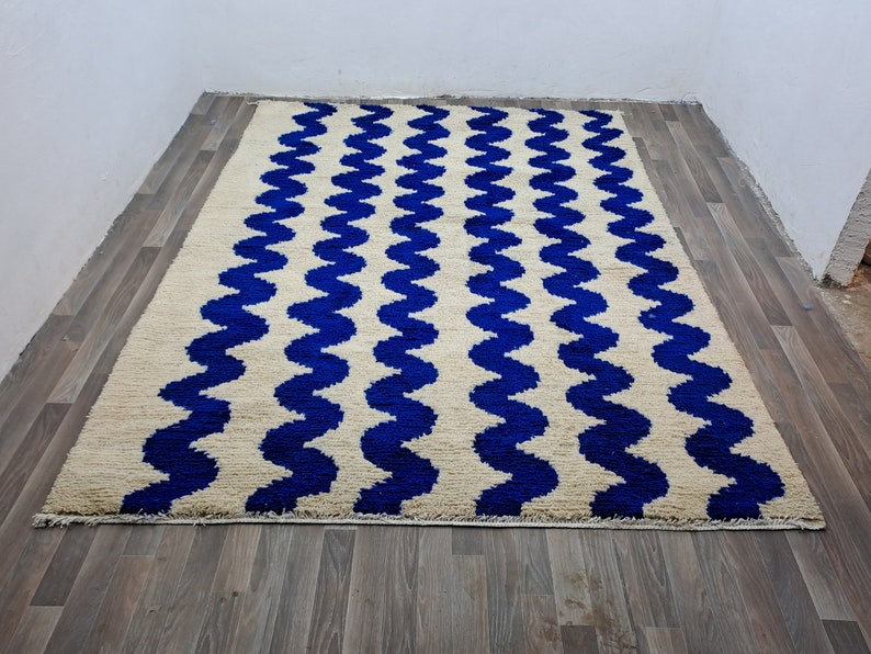 WUNDERSCHÖNER BENIOURAIN TEPPICH, Handgeknüpfter Teppich, Azilal Berber Teppich, Azilal Berber Teppich, Blauer Teppich, Wohnzimmer Teppich Bild 5