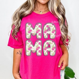 Descarga de sublimación de mamá, mamá PNG, letras bordadas florales falsas, diseño de camisa del Día de las Madres, archivo digital, mamá PNG, DTF