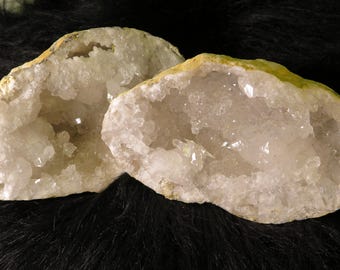 Glitzernde riesige Quarzdrusen (Paar)