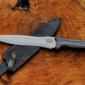 Cosplay-ready Leon Kennedy knife with realistic combat styling