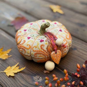 Sampler Cross Stitch Kit Pumpkin Biscornu Pin Cushion Tela Artis Handmade
