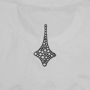 100% Cotton Unisex Embroidered T-shirt Damas By Capital image 6