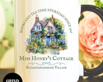 Taza de Miss Honey, Matilda, Taza de Matilda, Películas de los 90, Taza de película, Película de Matilda, Sra. Trunchbull, Sra. Honey, Amante del cine, Crunchem Hall, Musicales