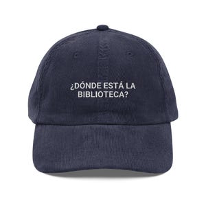 Vintage broderad manchesterhatt för bokälskare, hatt för bokälskare, iögonfallande hatt, present till läsare, spansk hatt, rolig hatt, bokklubbshatt bild 5