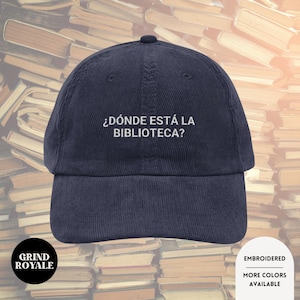 Vintage broderad manchesterhatt för bokälskare, hatt för bokälskare, iögonfallande hatt, present till läsare, spansk hatt, rolig hatt, bokklubbshatt bild 1