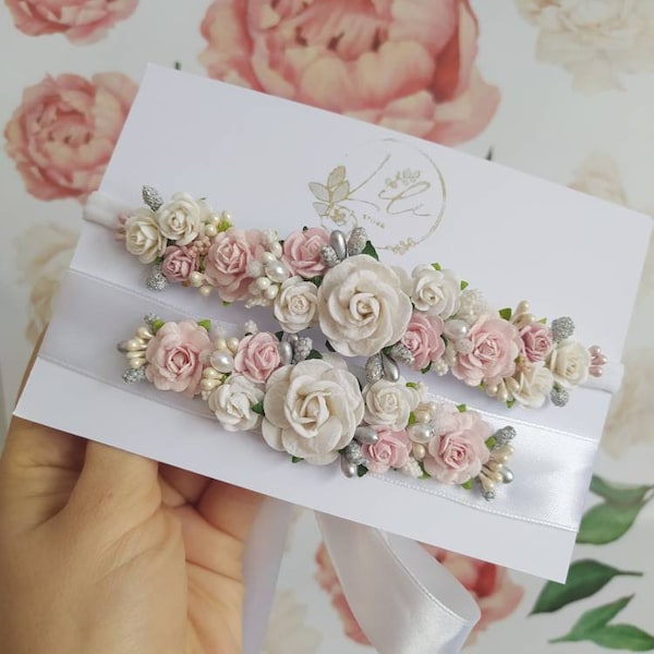 Set aus Baby Stirnband und Kleider Gürtel, Taufe, Taufe, rosa und weiß, Geschenk für Neugeborene, erster Geburtstag, floralen Heiligenschein