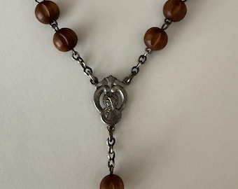 Rosario de cuentas de madera para espejo retrovisor de coche - Sagrado Corazón de Jesús con Santa Cruz