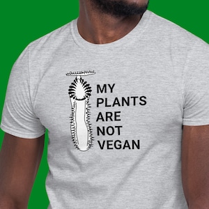 Unisex T-Shirt - nepenthes hamata - carnivorous plants are not vegan