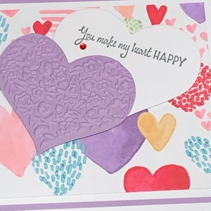 Amor y felicidad con hermoso corazón en relieve - Día de San Valentín