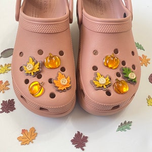 Fall Pumpkin & Leaves Shoe Charms: Thanksgiving Shoe Decoration