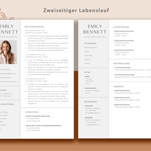 Op de afbeelding: Een cv van twee pagina's in een minimalistische stijl met een neutraal kleurenschema. De cv bevat een foto van de sollicitant, contactgegevens, werkervaring, opleiding, vaardigheden en interesses. De cv is geschreven in het Duits.