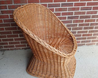 Vintage Mid Mod Wicker Bucket Chair