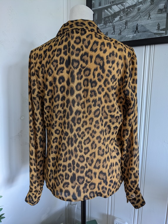 Vintage 90s Cheetah Print Button Up Top - image 4