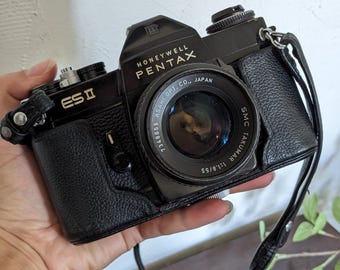 Vintage Honeywell Asahi Pentax ES II 35mm With Lense and Original