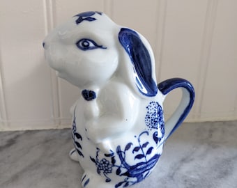 Cute Vintage Chinoserie Style Bunny Rabbit Creamer Pitcher
