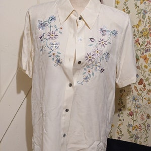 Vintage Cream Flower Embroidered Button Up Shirt image 3