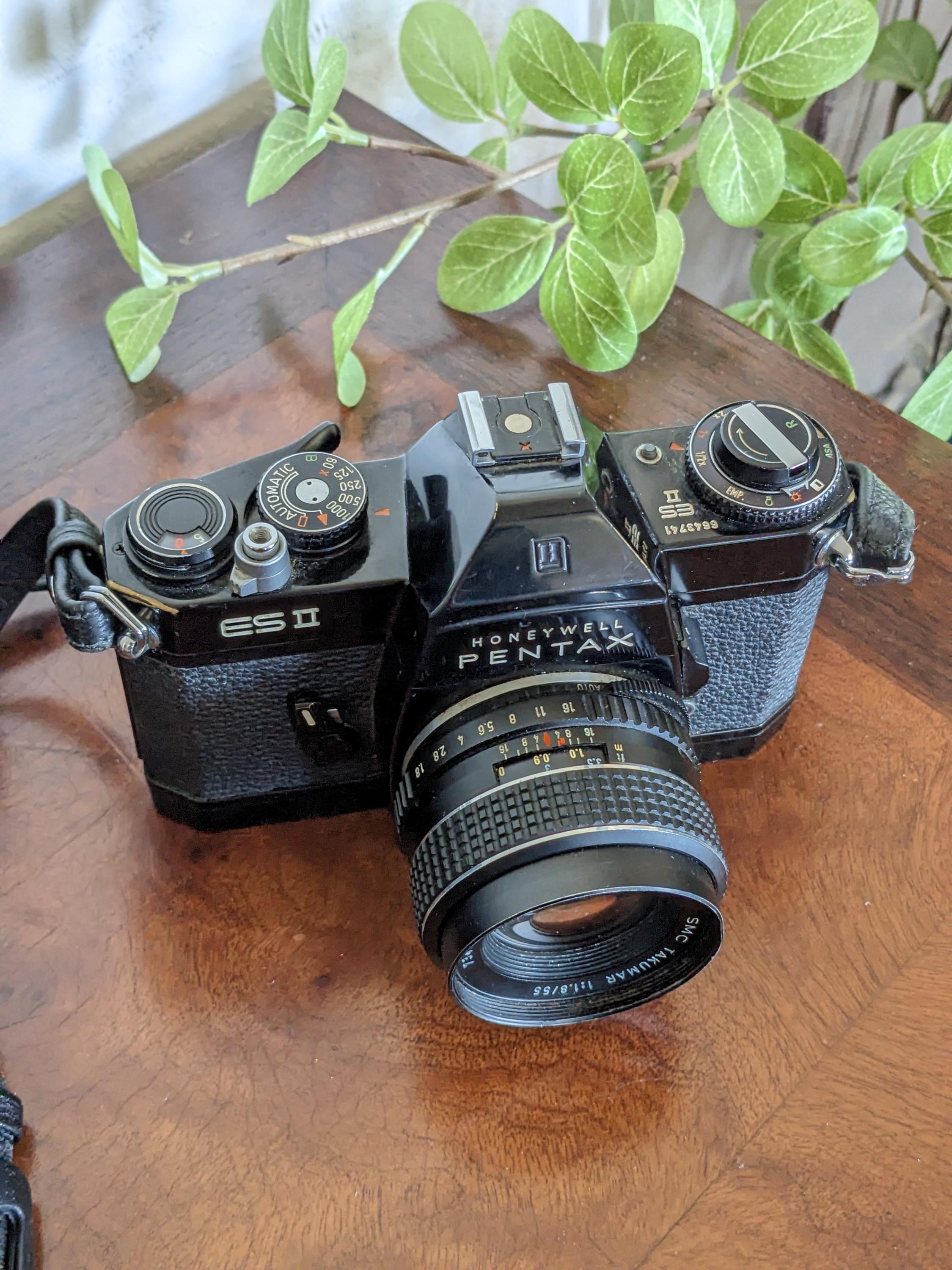 Vintage Honeywell Asahi Pentax ES II 35mm With Lense and Original