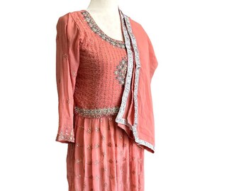Traje salwar de georgette rosa polvoriento grande: ropa de fiesta bordada