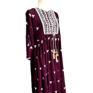 XL Georgette Kurti Dress: Embroidered Indian Gown - Etsy