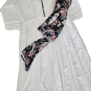White Kurti With Dupatta