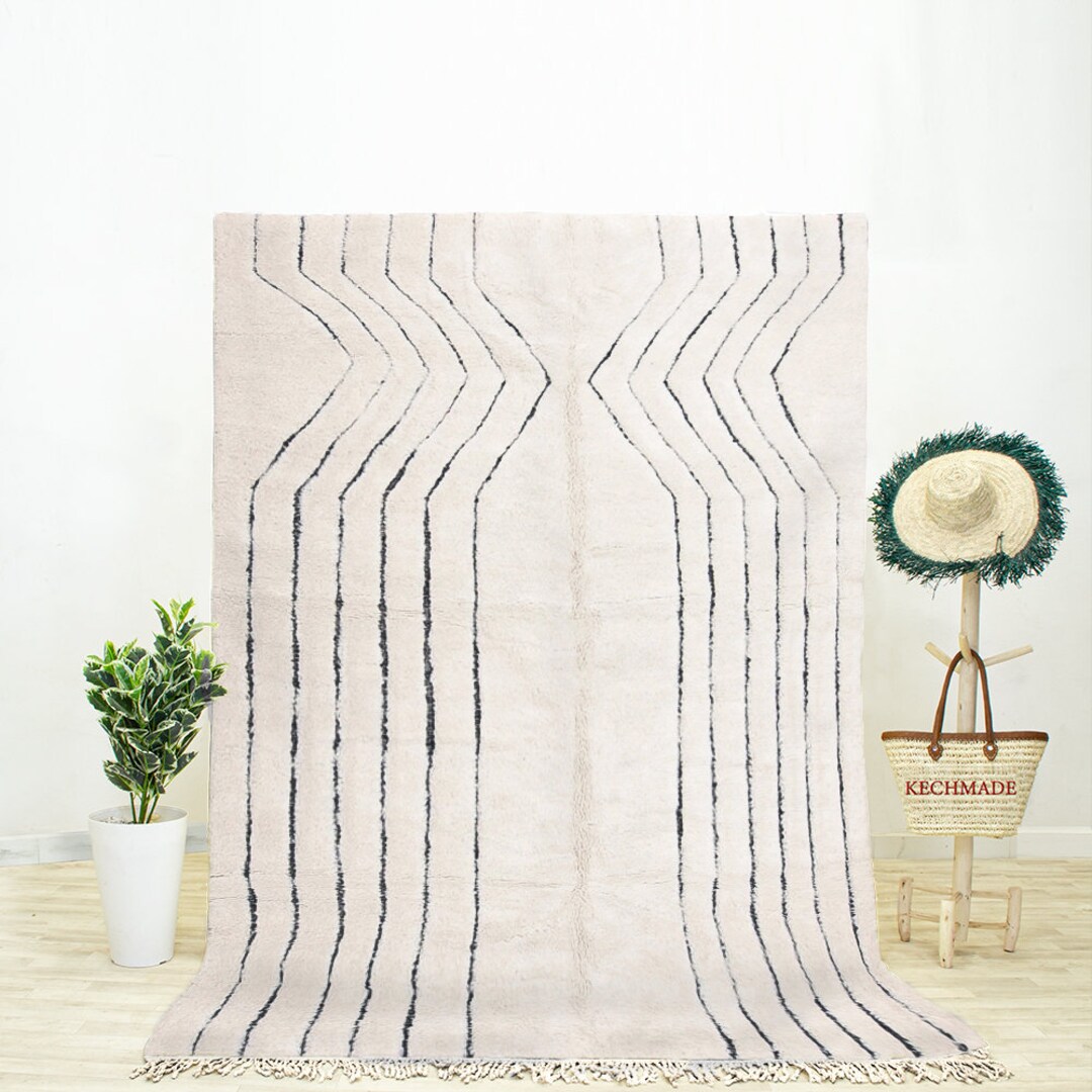 Moroccan Rug 8x10 Aka Beni Rug is a Contemporary Rug With a Geometric ...