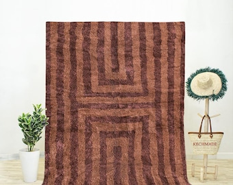 Handwoven Brown Beni Ourain Rug: Abstract Moroccan Design