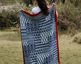 Tess Mosaic Crochet Overlay Pattern