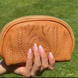 Leather Makeup Bag, Bridesmaid Makeup Bag, Bridesmaid Gift Ideas, Makeup Organizer, Makeup Bag for Women