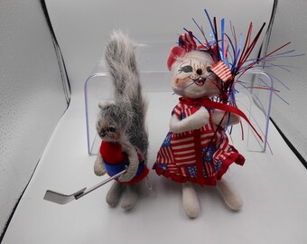 Vintage Annalee Patriotic Mouse & Squirrel Set Collectible Toy Fourth of July Holiday Anthropomorphic Figures (READ)
