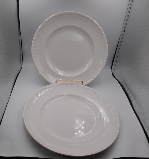 Vintage Wedgwood White Hedge Rose Dinner Plates Dishes #11-62