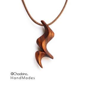 Symbole de repos quartier en bois pendentif quartier musique en bois pendentif fait main musique collier cadeau pour mélomane cadeau bijoux en bois