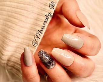 Beige press on nails, gray marble nail, neutral nails, press on nails for women, fall trendy nails, short coffin nails, handmade nails