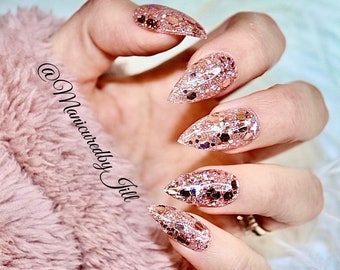 prom nails for rose gold dress 35 Gorgeous Rose Gold Nails Perfect For Any Event (2026 Guide)