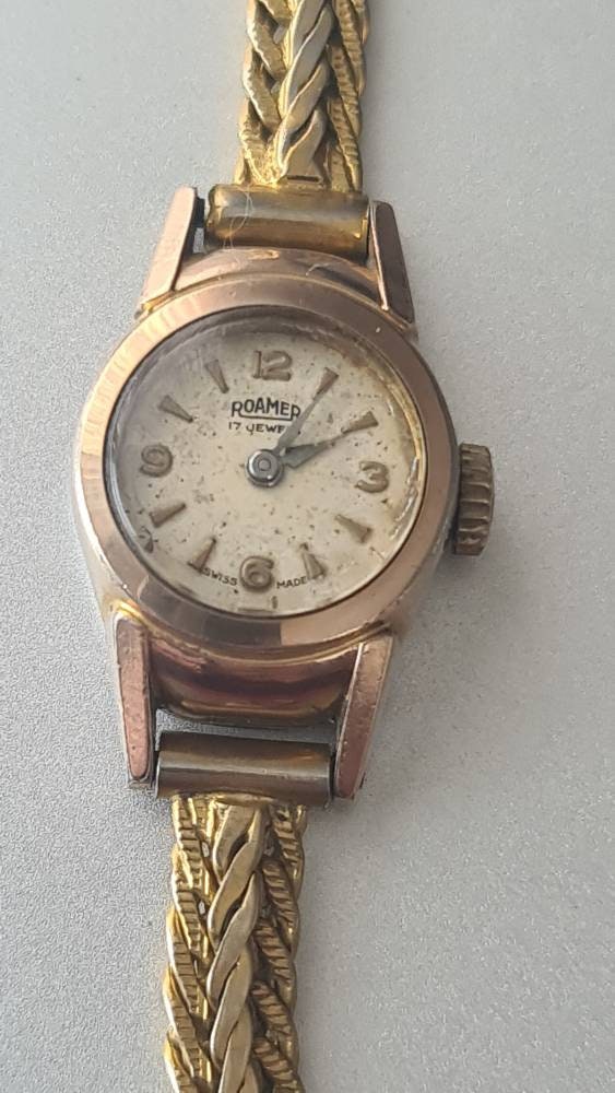 amateury unj vintage watch wrist