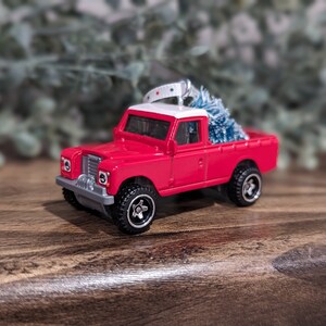 Land Rover Pickup Ornament