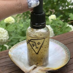 Solar Glamour Ritual Oil