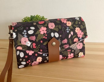 Women's Wallet, Handmade Wallet, Large Wallet, Mother's Day Gift, Everyday Wallet, Credit Card Wallet, Floral Clutch, Cell Phone Wallet.