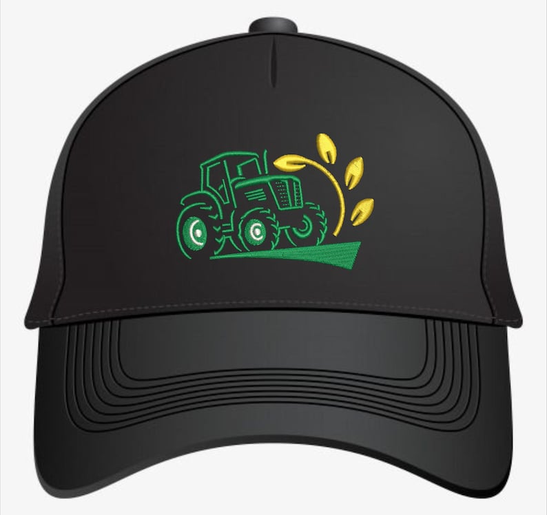 Pode incluir: Bon&eacute; de beisebol preto com um trator verde bordado e um design de trigo amarelo.