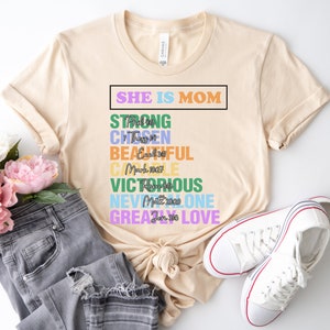 Elle est maman forte choisie belle Svg, fête des mères Png, fichier vectoriel maman, mère fichier coupe SVG, maman vie Svg, elle est maman forte Svg, maman Svg