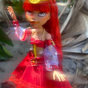 Ruby Valentine, Clawdeen Wolf Monster High Doll custom