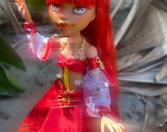 Ruby Valentine, Clawdeen Wolf Monster High Doll custom